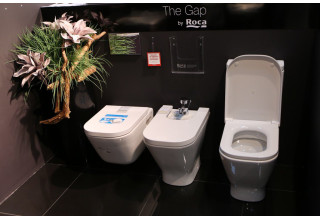 Унитаз напольный Roca The Gap 342477000 + 341471000 + 801472001 с баком и пневмокрышкой
