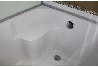 Душевая кабина с ванной River Nara 150/80/55 МТ 150x80